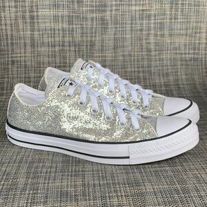 Converse Chuck Taylor All Star 'Silver Glitter' Low top Sneakers women’s size 8